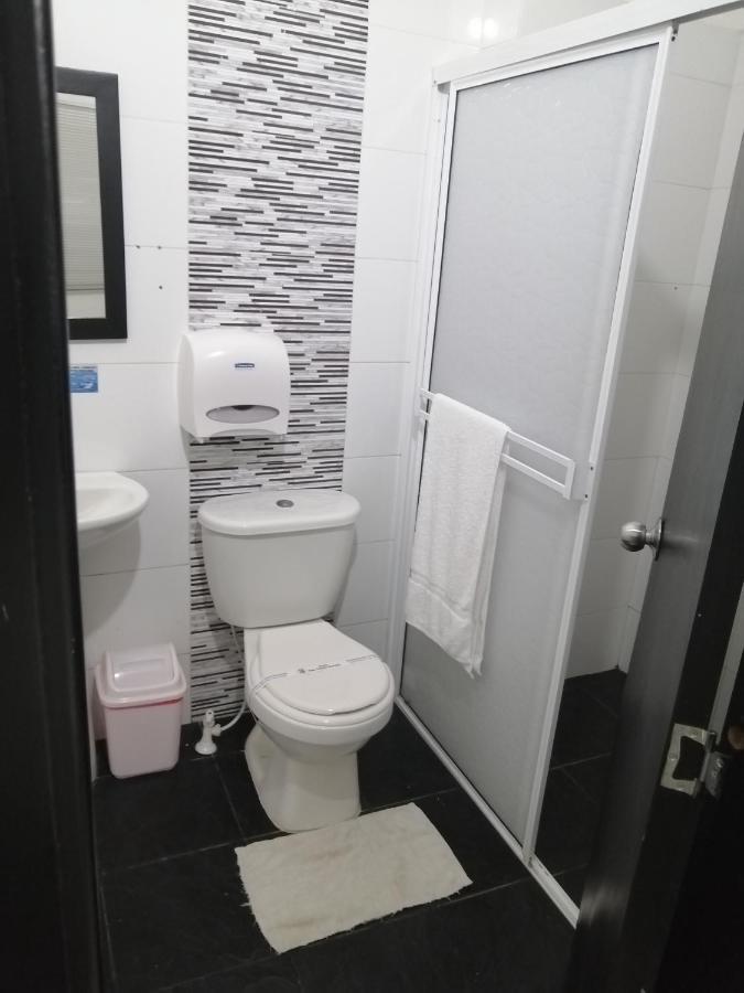 Hotel San Adolfo Carepa ภายนอก รูปภาพ